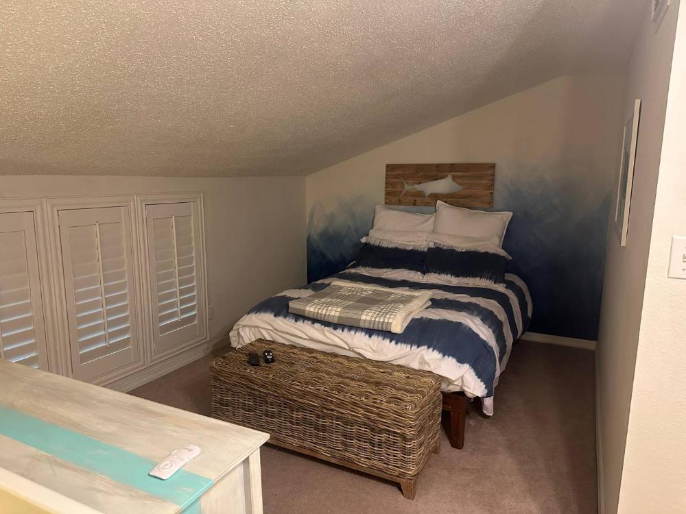 10 F Two Bedroom Condo